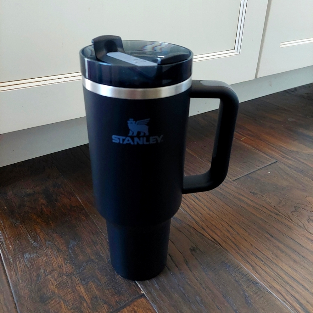 Brand New Black Stanley 40oz Quencher Tumbler